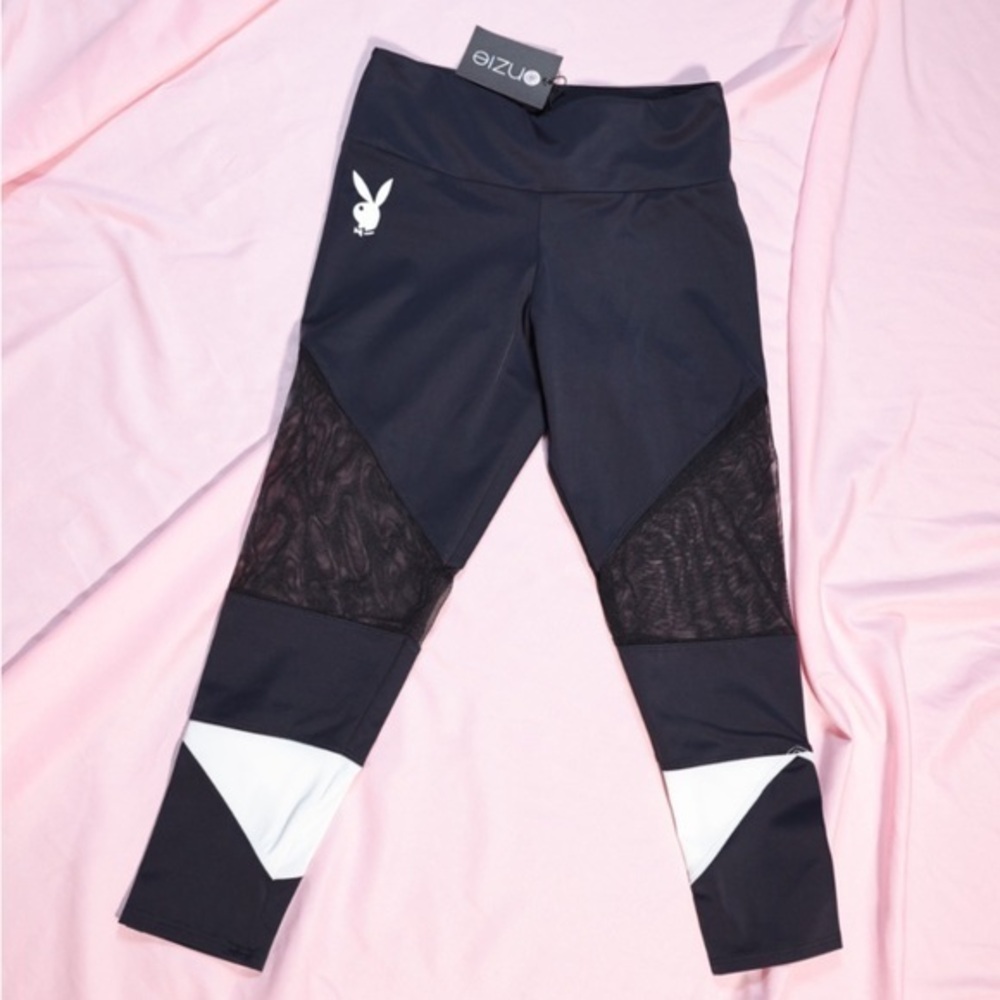 🅽🅴🆆 𝗥𝗔𝗥𝗘 𝐏𝐋𝐀𝐘𝐁𝐎𝐘 x Onzie mesh cutout capri b&w legging S/M